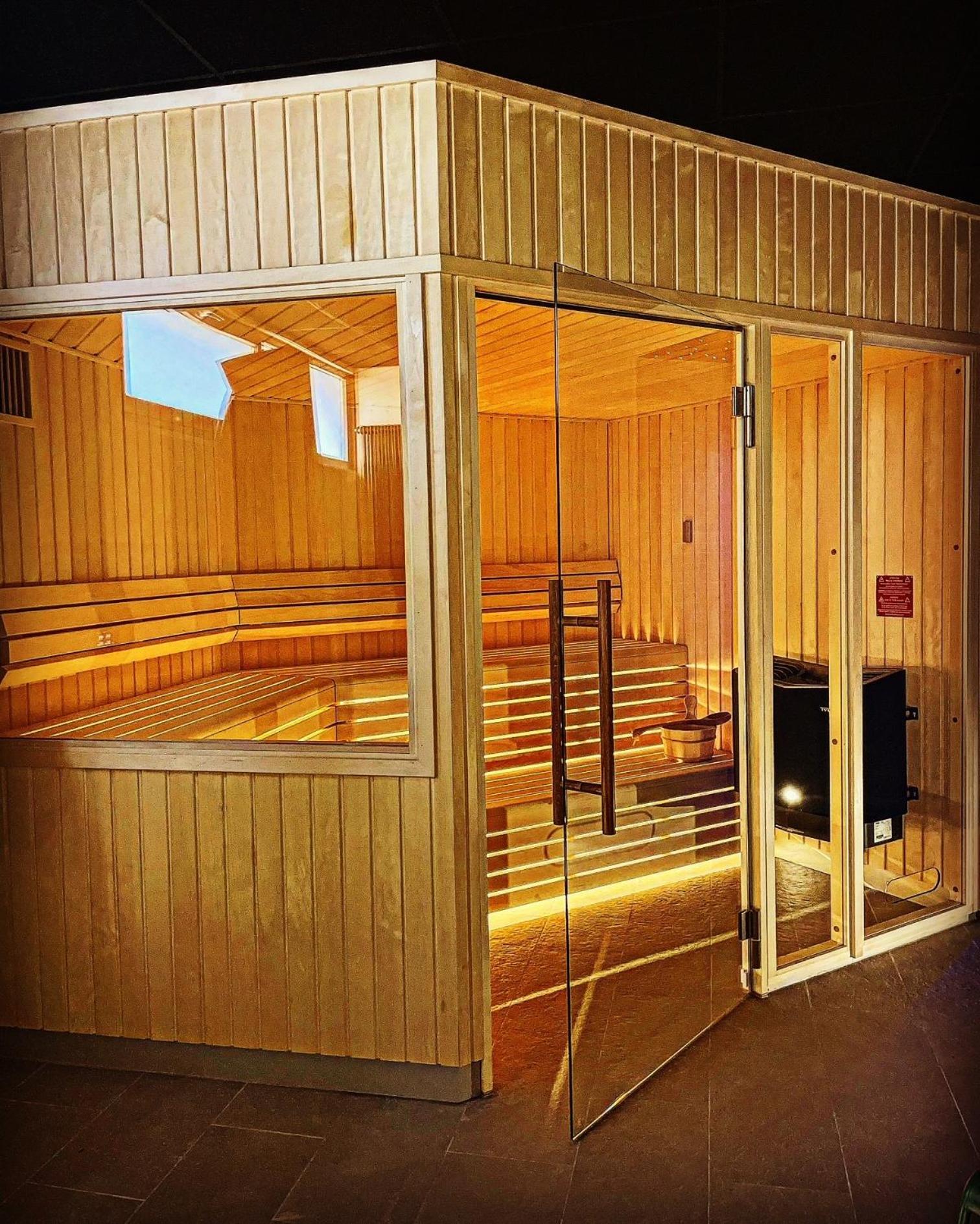 Hotel Normandy 3*