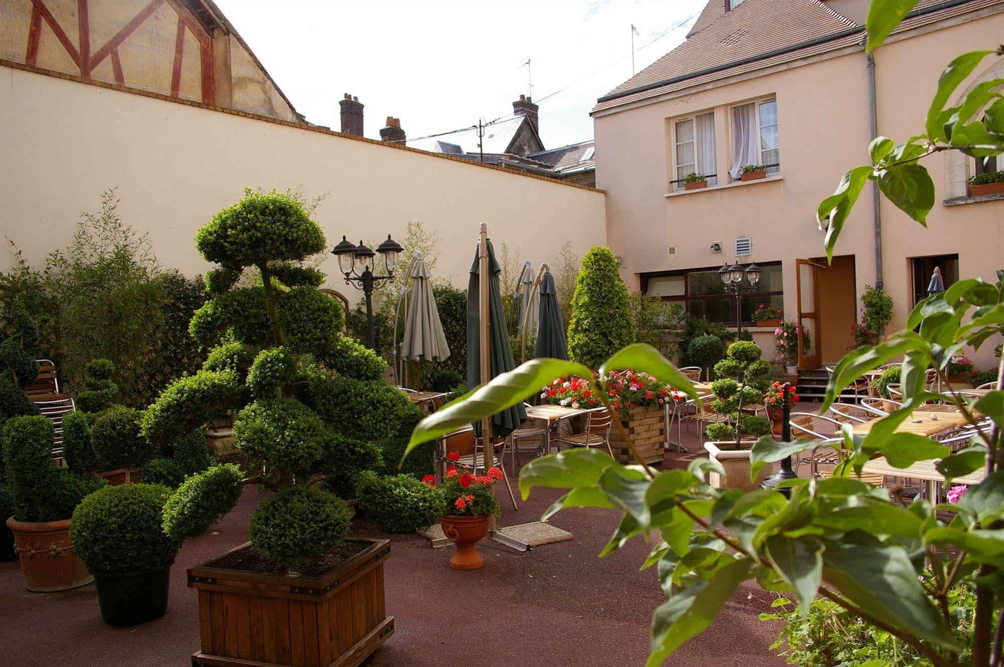 Hotel Normandy Vernon (Eure)